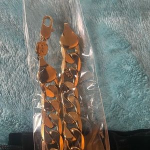 108 grams  24k stamped yellow gold filled men’s chain 12mm